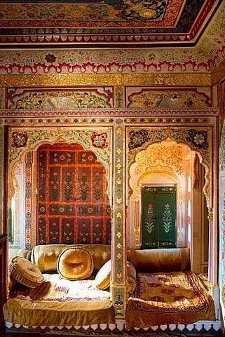 Sheesh Mahal Suite — mirror-work ceiling and painted walls